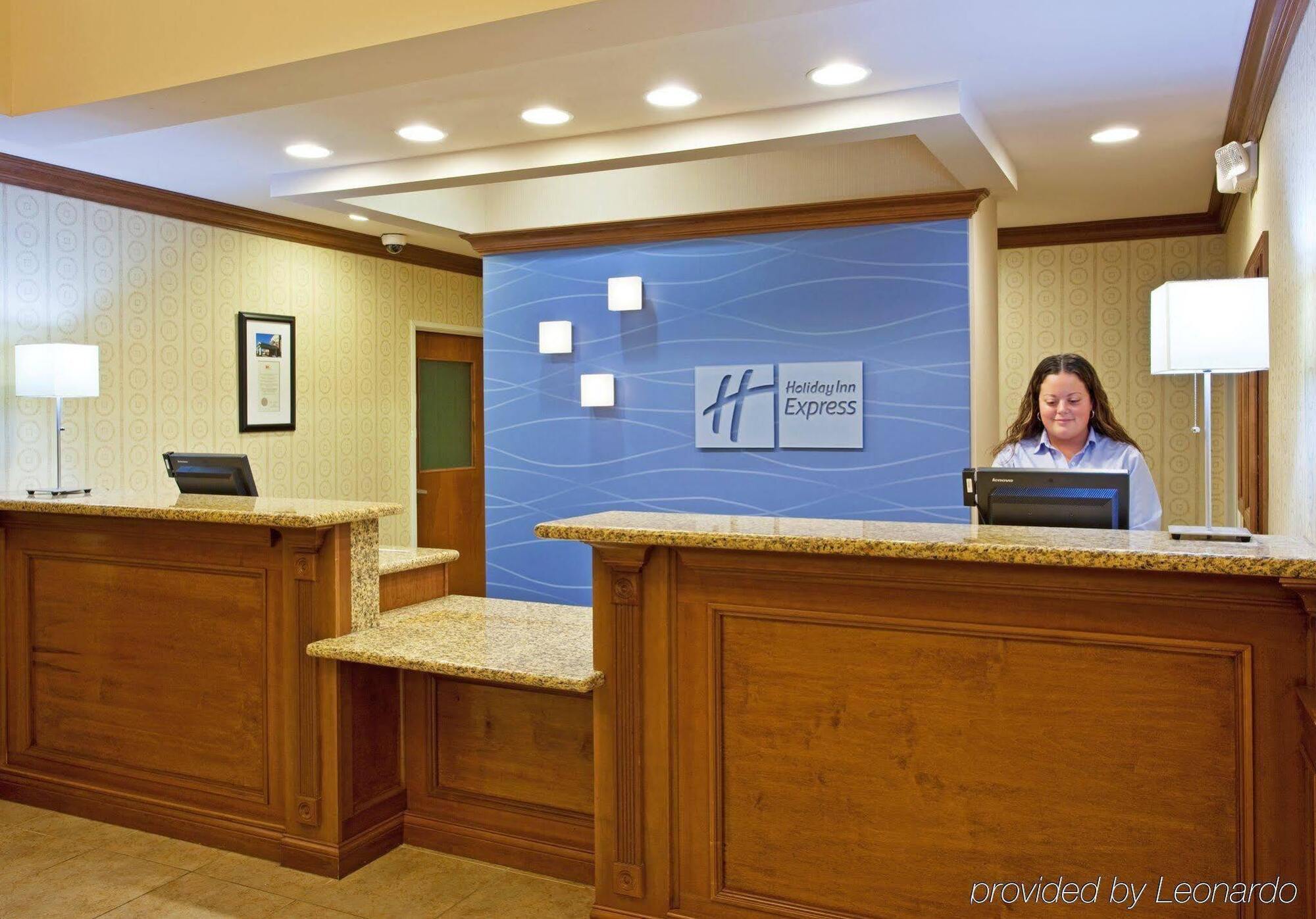 Holiday Inn Express Hotel & Suites Howell, An Ihg Hotel Bagian luar foto